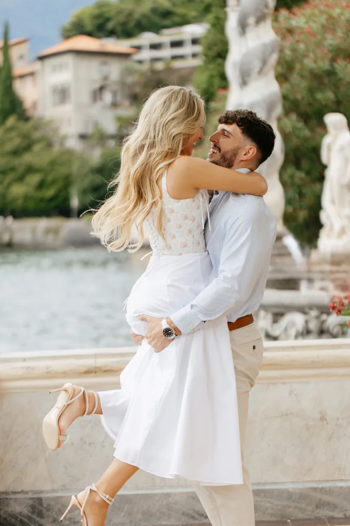 Elegant engagement photos Italy