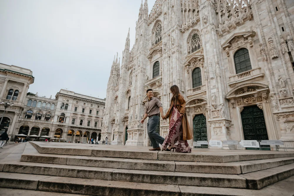 Couple photoshoot in Milan city center