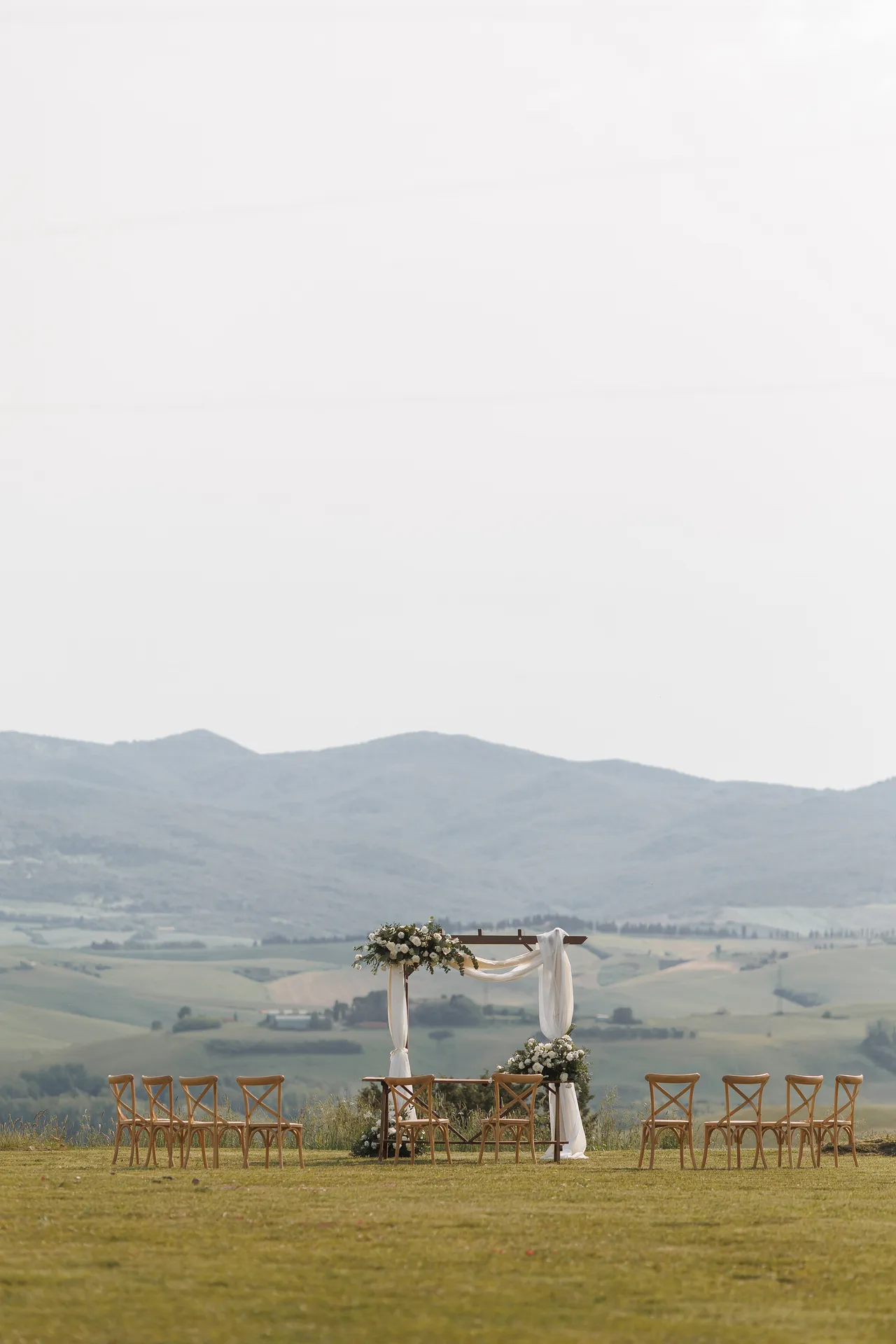 illa Tosca wedding venue by Diacceroni Villas in Tuscany panoramic view