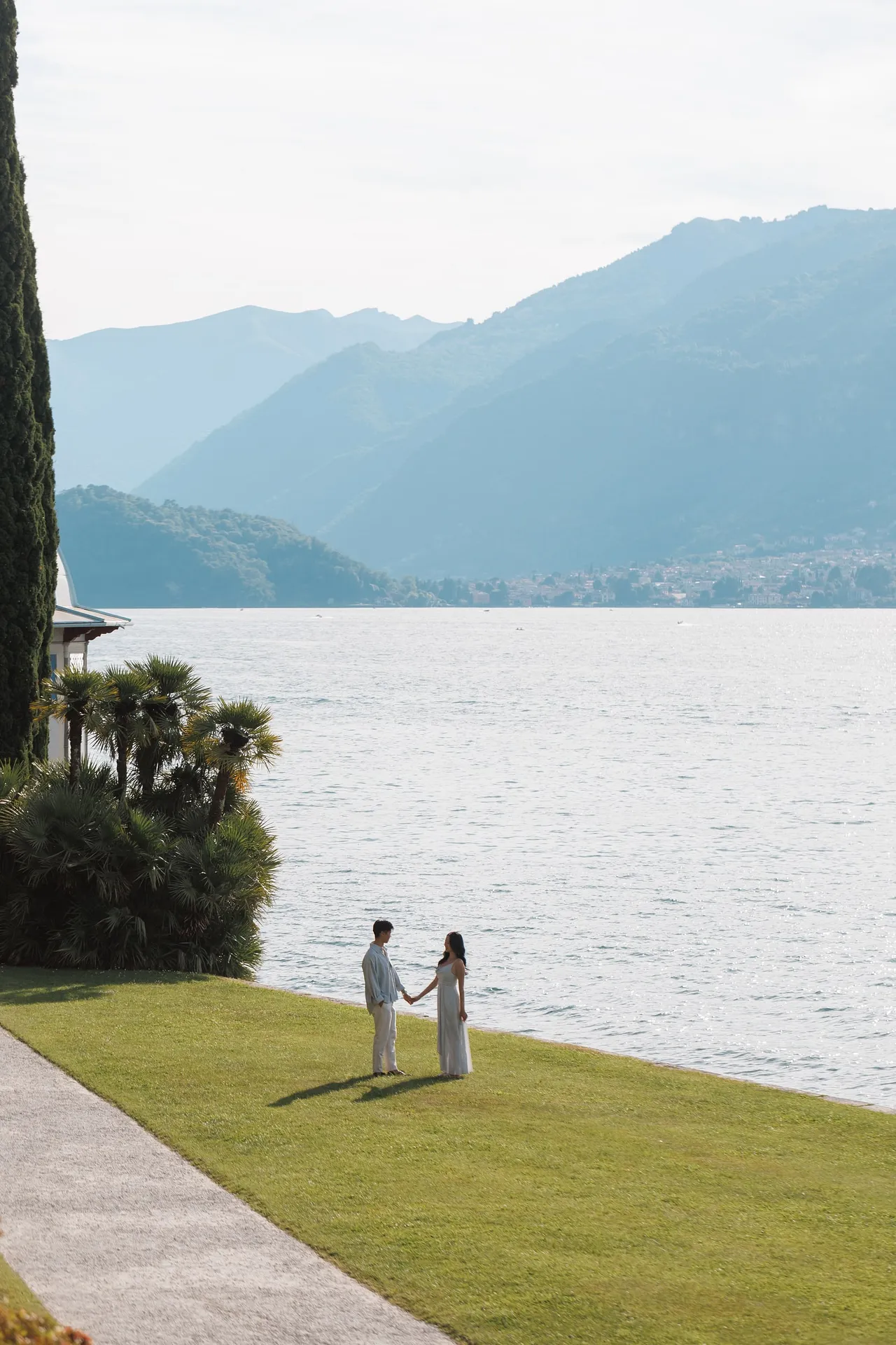 Lake Como proposal photo and video session at Villa Melzi in Bellagio
